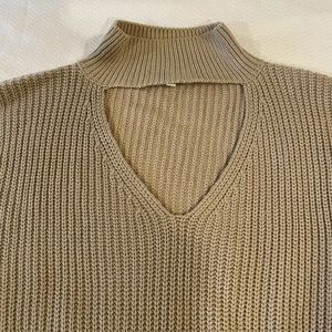 Oversized pullover sweater